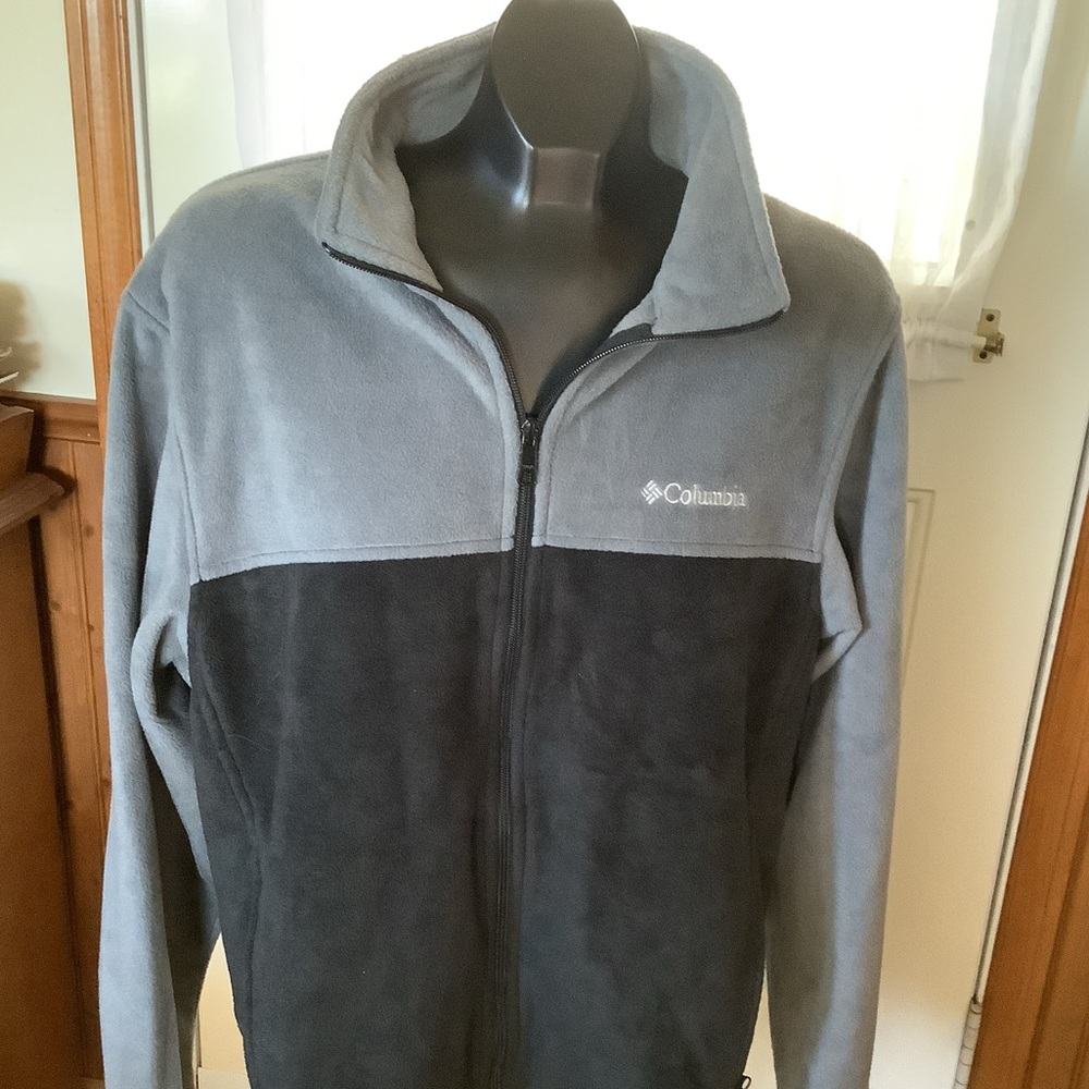 Columbia Fleece Zip Up, size Men’s L